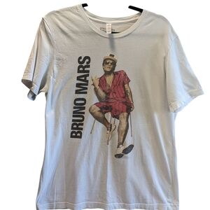 Bruno Mars World Tour 24K Magic Graphic T-Shirt - White Size L